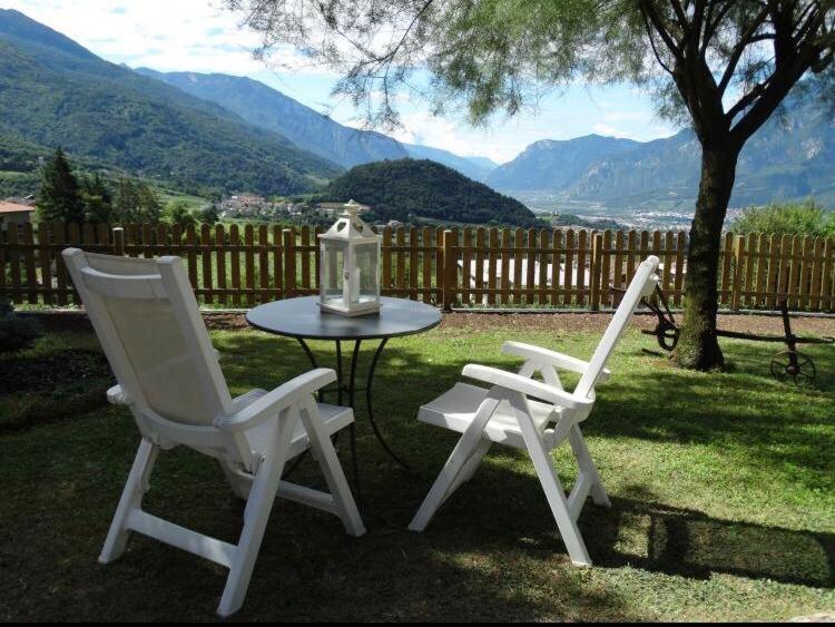 B&B La Casa In Collina Trient Exterior foto